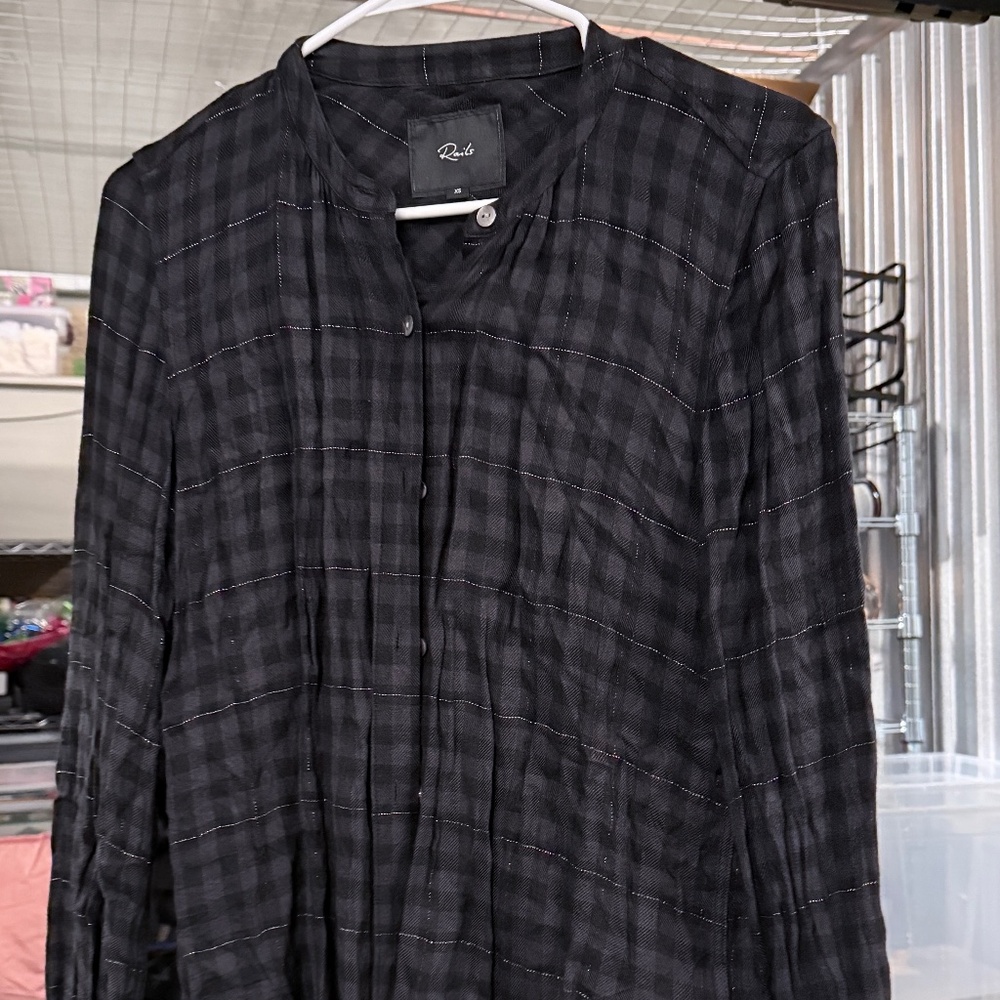 Rails - Women's Long Sleeve Button Down Gray/Black with Silver Accent XS